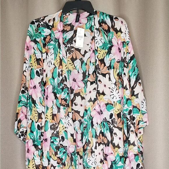 Onessize Lane Bryant Floral Tasseled Scarf Ruana - Picture 2 of 9